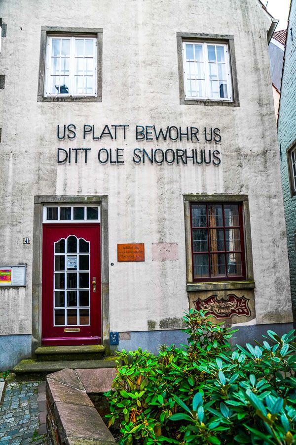 US PLATT BEWOHR US DITT OLE SNOORHUUS